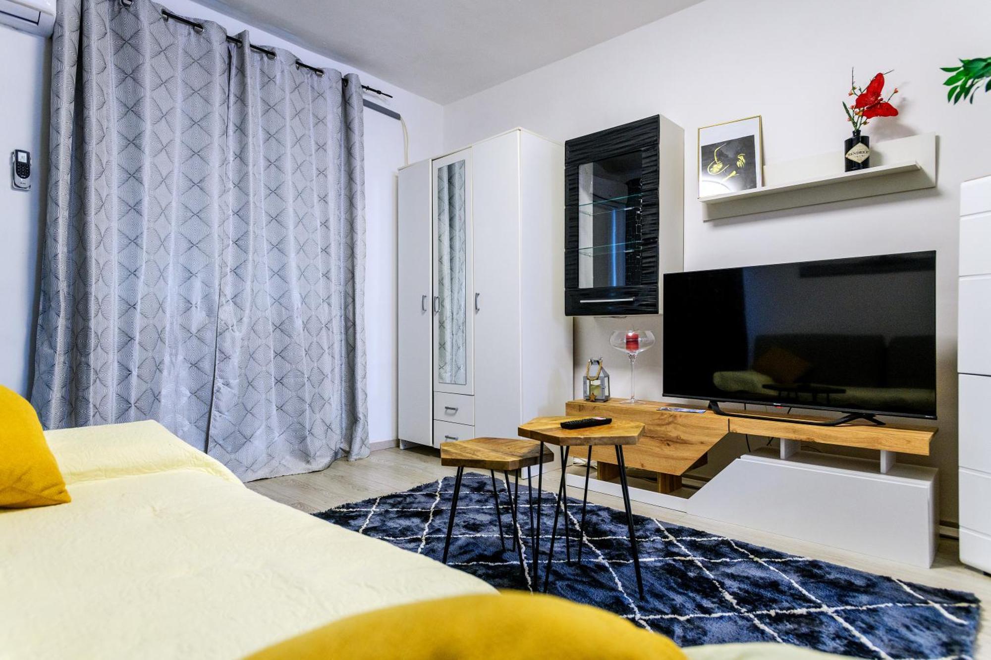 Fancy Apartment - Near The Zadar Bridge ภายนอก รูปภาพ