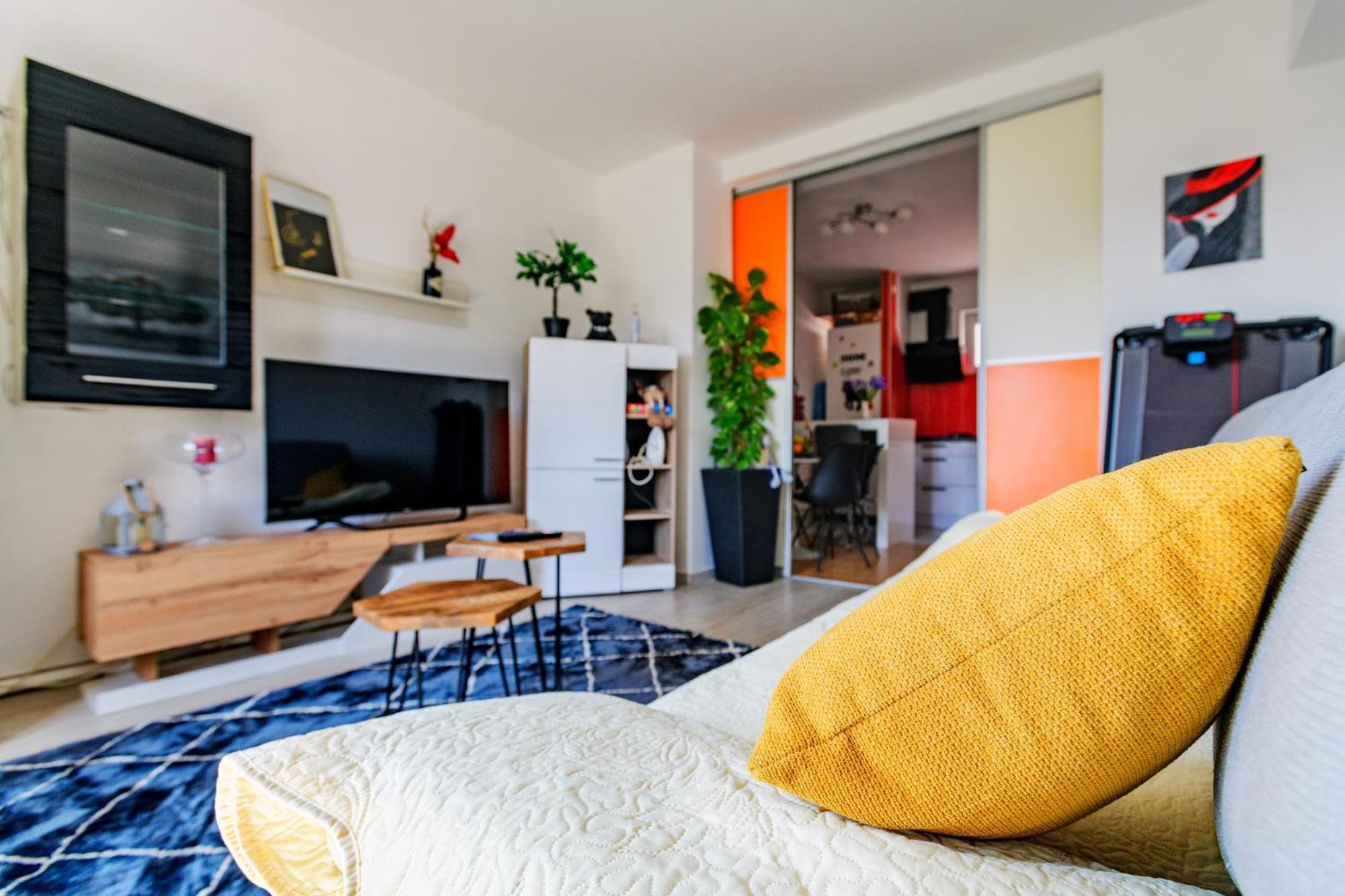 Fancy Apartment - Near The Zadar Bridge ภายนอก รูปภาพ